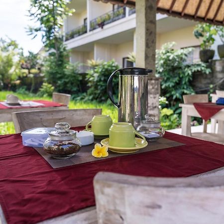 Adi Santia Bungalows Ubud Exteriör bild