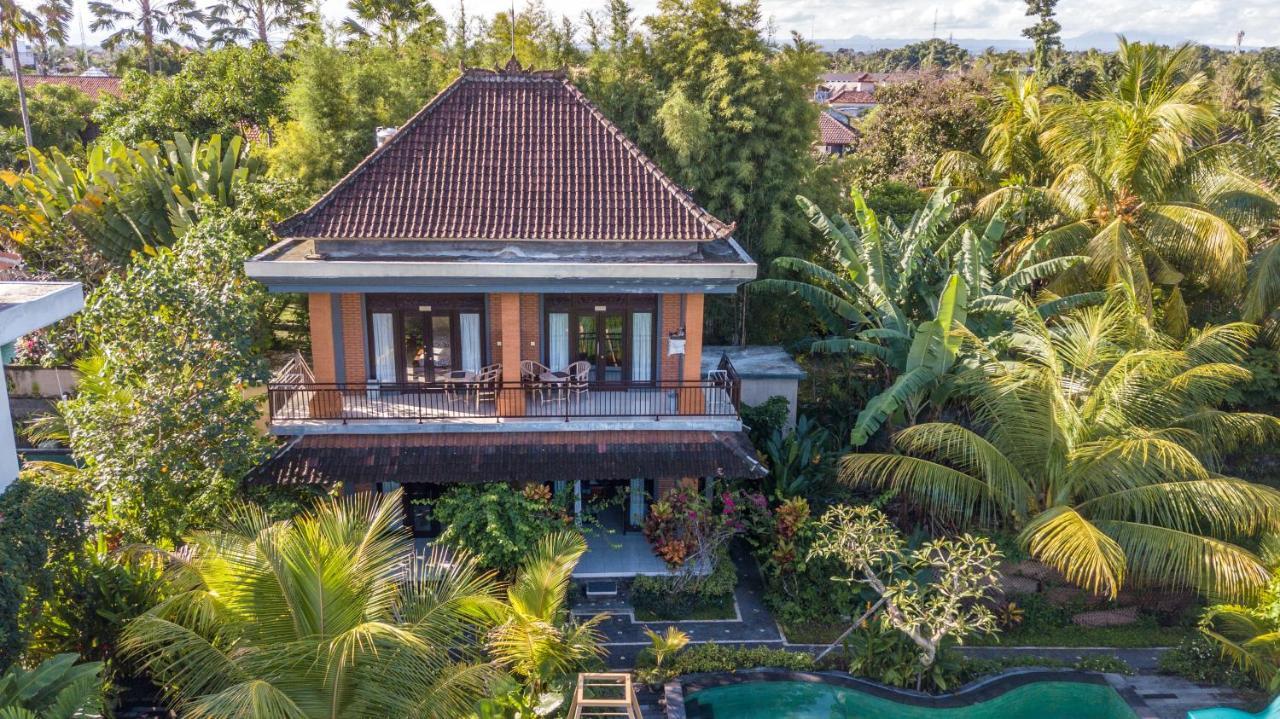 Adi Santia Bungalows Ubud Exteriör bild
