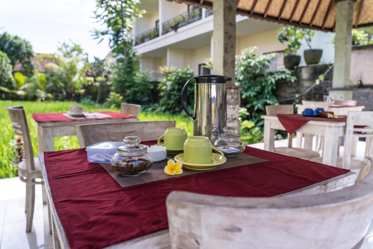 Adi Santia Bungalows Ubud Exteriör bild