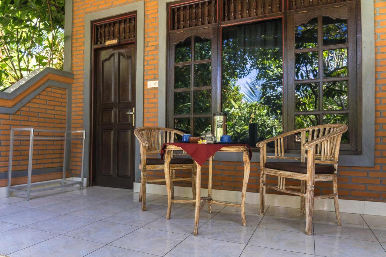 Adi Santia Bungalows Ubud Exteriör bild