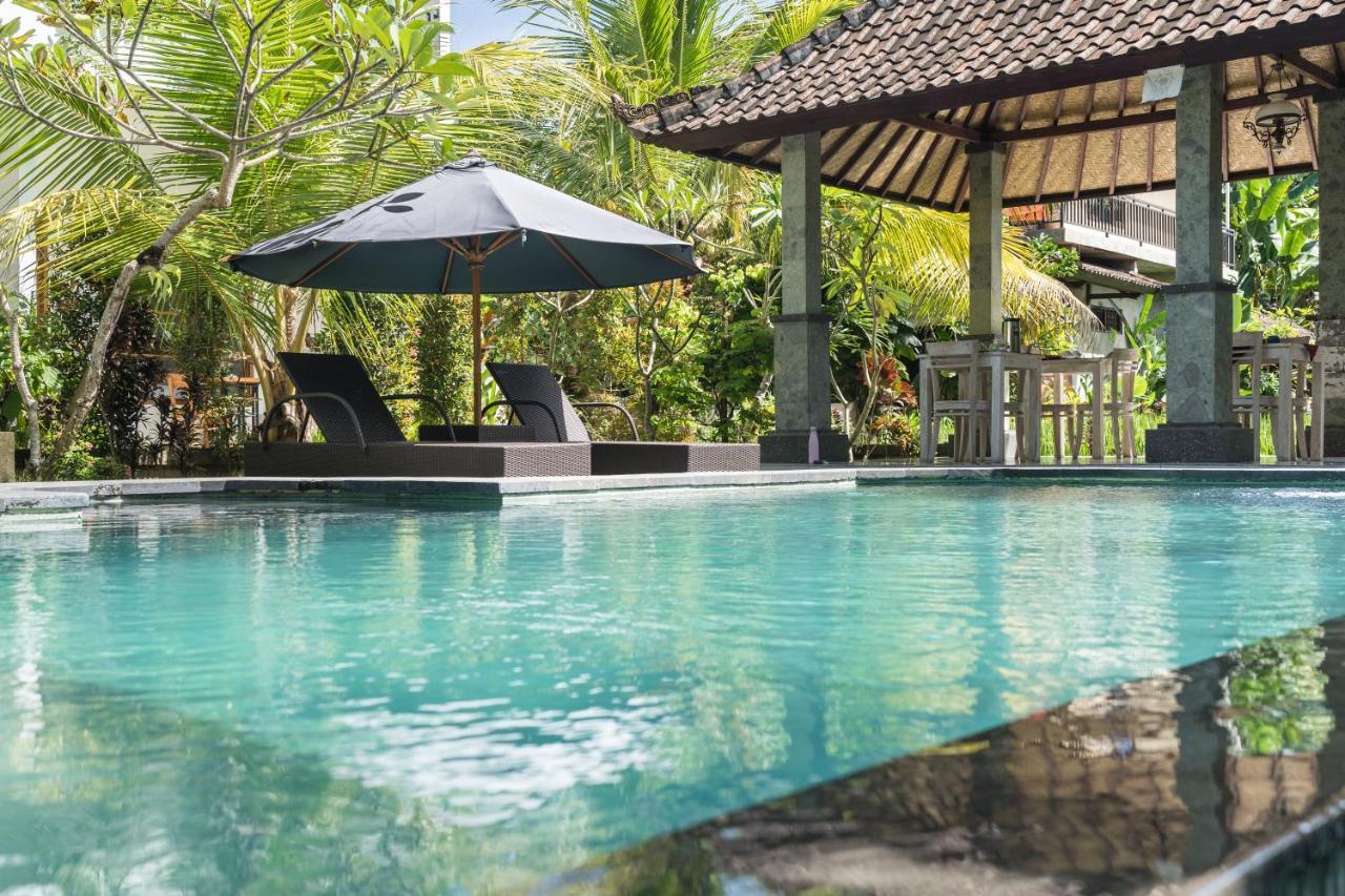 Adi Santia Bungalows Ubud Exteriör bild