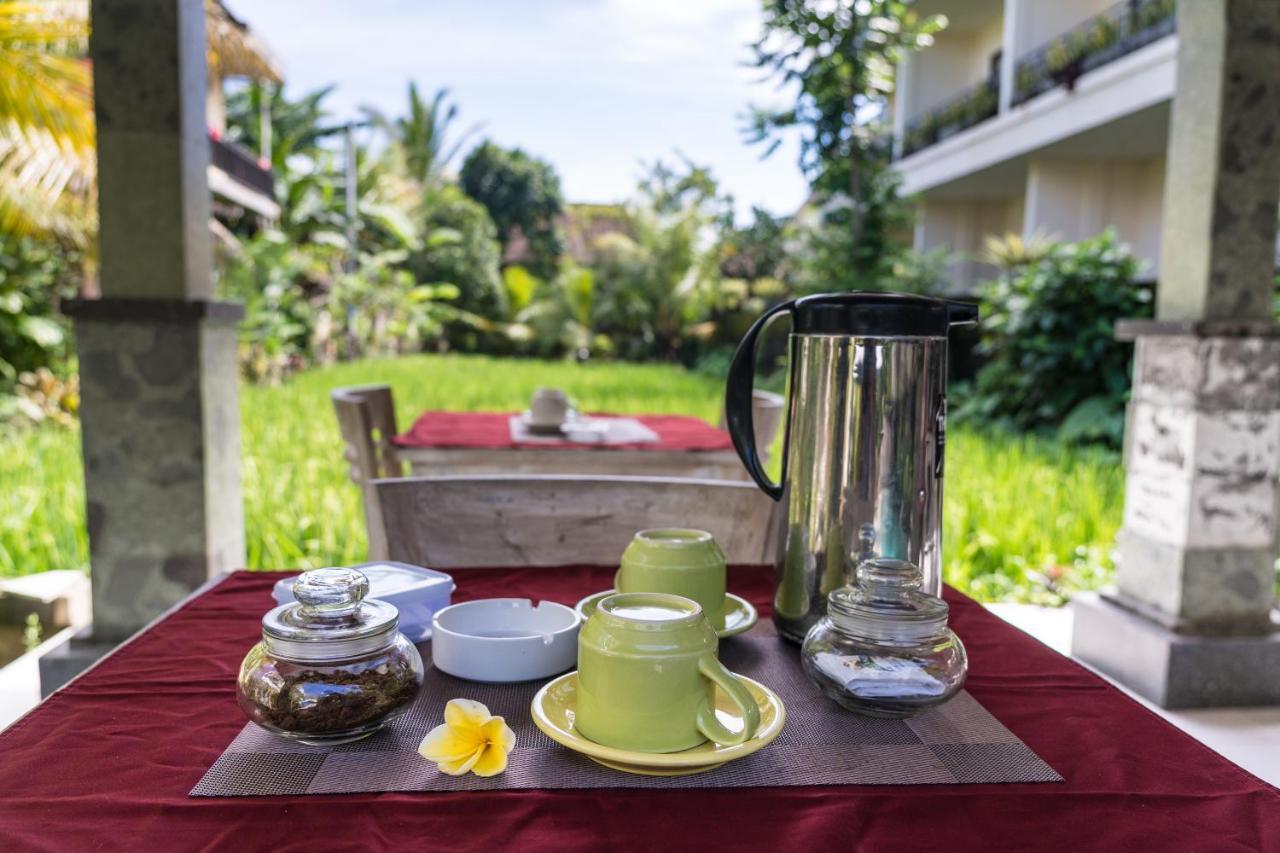 Adi Santia Bungalows Ubud Exteriör bild