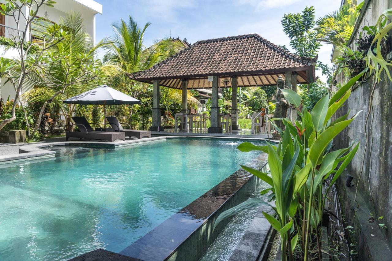 Adi Santia Bungalows Ubud Exteriör bild
