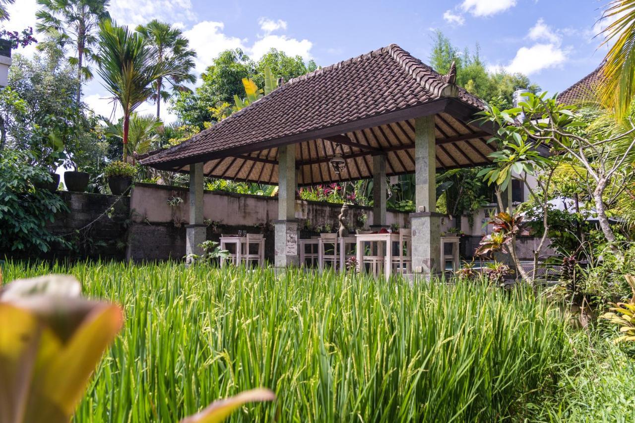 Adi Santia Bungalows Ubud Exteriör bild