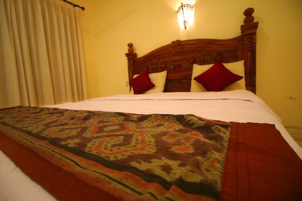 Adi Santia Bungalows Ubud Exteriör bild